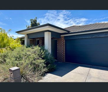 9 Pamela Avenue, Jackass Flat, Vic 3556 - Photo 4