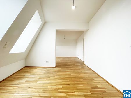 Top moderne Dachgeschosswohnung in Nähe des Flughafens! - Photo 4