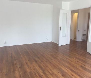 Location Appartement 2 pièces 50m² - Photo 3