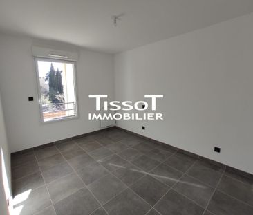 Location Appartement 2 pièces 46m² NIMES 30000 - Photo 2