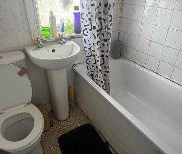 2 Bed Flat, Mortimer Road, BS34 - Photo 4