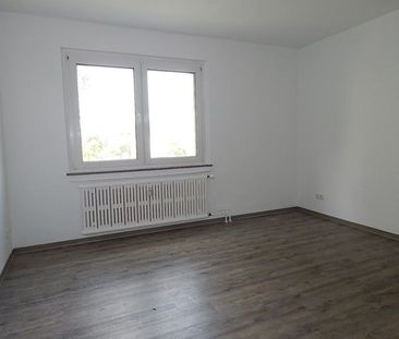 Renovierte 3-Zimmer-Wohnung mit Balkon gefällig! - Foto 4