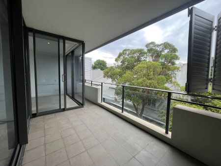 BRIGHT & MODERN UNIT IN RUSHCUTTERS BAY! - Photo 5