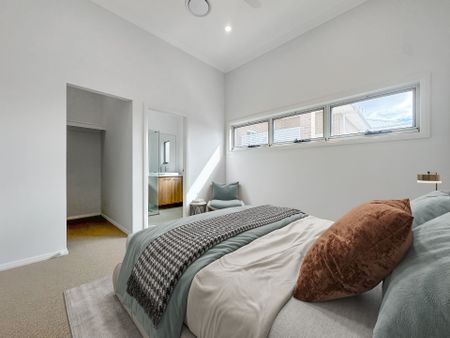 Stunning Brand-New Family Home - Photo 5