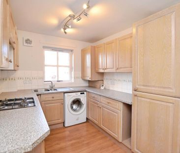 2 bedroom flat to rent - Photo 6