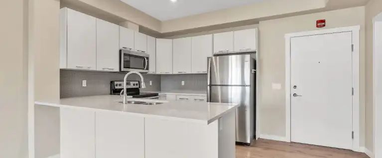 Cozy Convenient 1 bedroom condo in NW | 210 - 214 Sherwood Square Northwest, Calgary - Photo 1