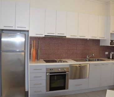 Fully furnished 2-bedroom apartment near Monash Uni (Caulfield) - Photo 6