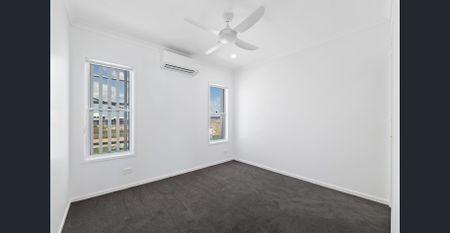 32 Anglesea Crescent, Nirimba - Photo 5