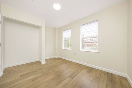 Park Crescent, Twickenham, TW2 - Photo 5