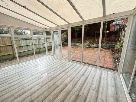 Foster Drive, Penylan, Cardiff, CF23 - Photo 2