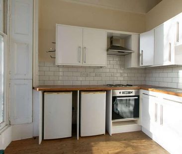 Lansdown Place, Cheltenham, GL50 - Photo 4