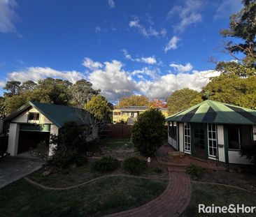 Large Family Home in West Orange with Solar Panels - Photo 6