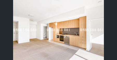 Spacious North Facing 2 Bedroom + Study Nook "COMO Washington Park" - Photo 5