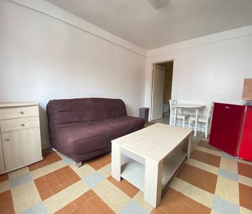 Location Appartement 1 pièce 17m² LE MESNIL ESNARD 76240 - Photo 1