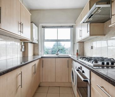 Flat to rent - Shooters Hill Road, London, SE3 - Photo 6