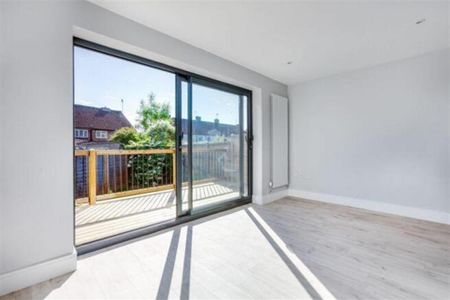 1 bedroom end of terrace house to rent - Photo 2