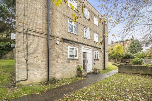 Woodland Close, London, SE19 - Photo 1
