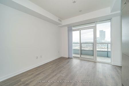 For Lease - 38 Honeycrisp Crescent Unit# 1017, Vaughan, Ontario - Photo 5