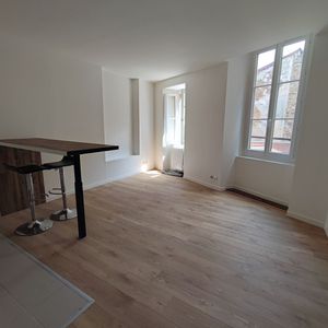 Location appartement 1 pièce, 23.28m², Yerres - Photo 2