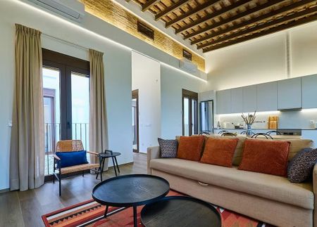 Carrer de la Reina, Valencia, Valencian Community 46011 - Photo 3