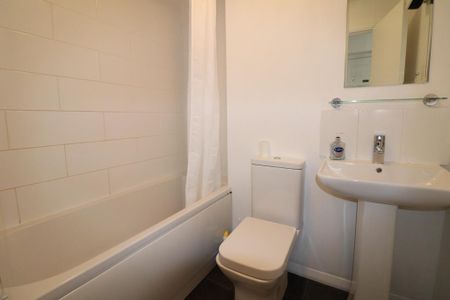1 bedroom apartment to rent - Photo 4