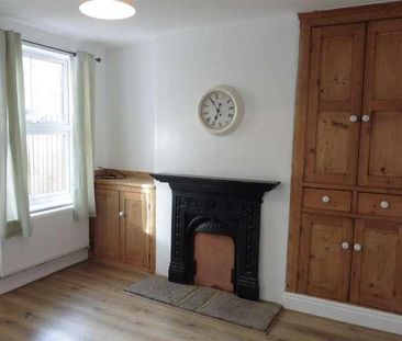 Milton Street, Higham Ferrers, Northants, NN10 - Photo 5