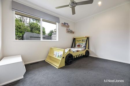 9 Jonathan Close, BAYSWATER - Photo 4