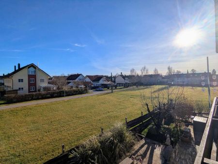 Viel Platz! Wohnen mit Hauscharakter - 4-Zimmer-Wohnung über zwei Etagen! - Photo 5