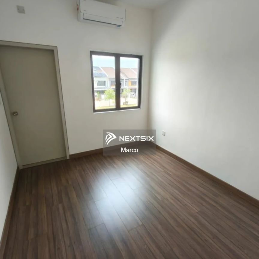 Casira 3, Bandar Bukit Raja - Photo 1