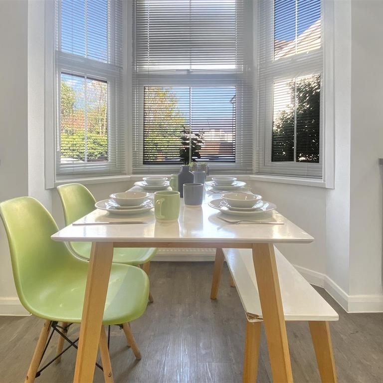 1 bedroom in a house share to rent - Photo 1