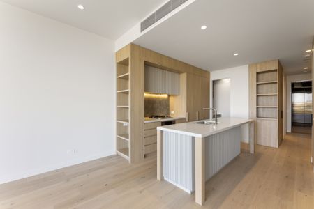 Trellis by Aria - Photo 3