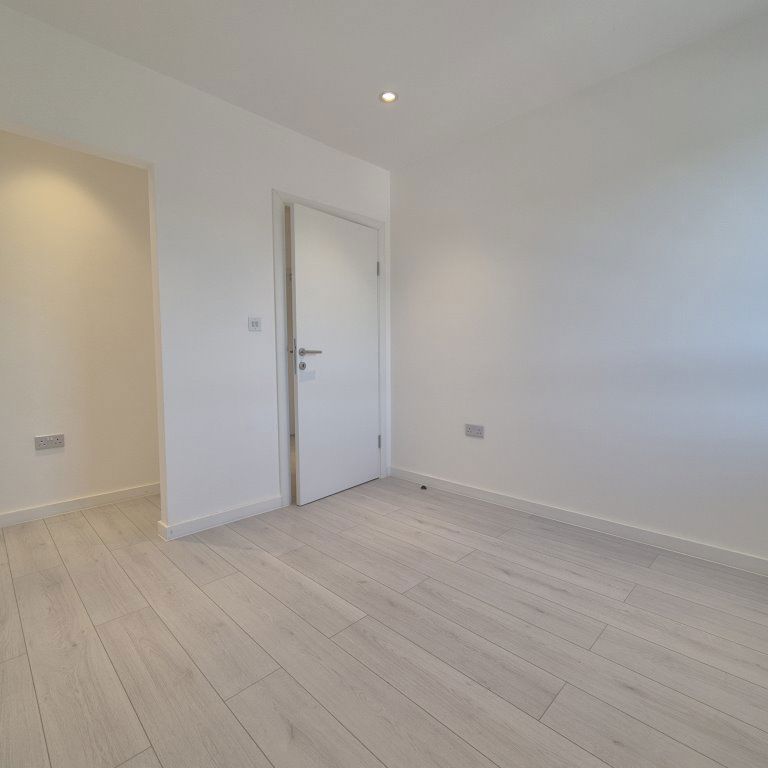 Priest Street, Old Hill, Cradley Heath, B64 - Photo 1