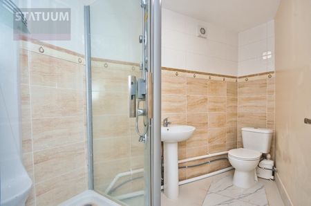 Studio Flat, Beccles Drive, IG11 - Photo 3