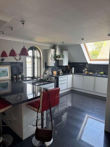 Portside Close, Southampton, SO40 - Photo 5