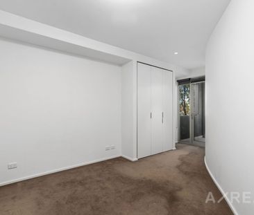 Prime Location in Richmond - Photo 6