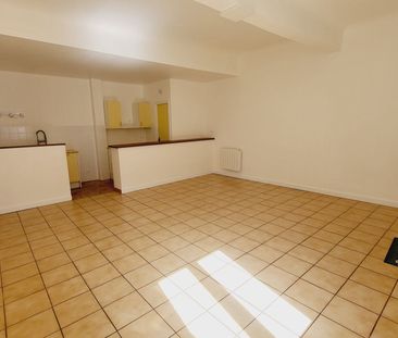 Location appartement 3 pièces, 73.82m², Carcassonne - Photo 2
