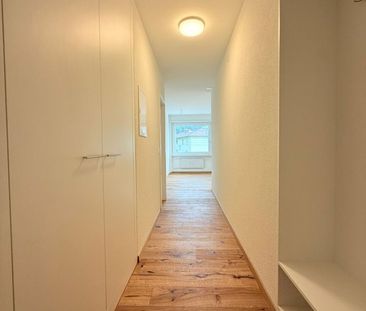 Renovated 3.5-room apartment in an urban location - Foto 6