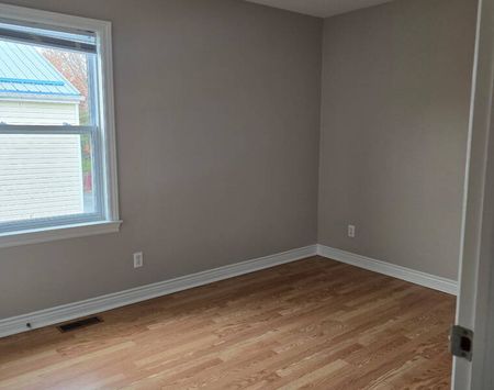 108 Albro Lake - Lovely 1 Bedroom, 1 Bath apartment in Dartmouth! - Photo 5