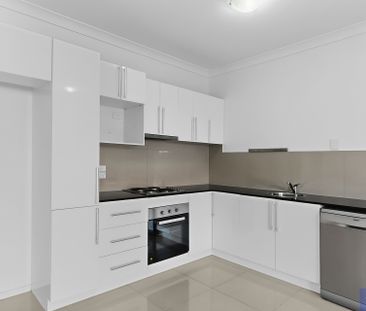 2/12 Kuranda Street, Waterford QLD 4133 - Townhouse For Rent | Domain - Photo 1