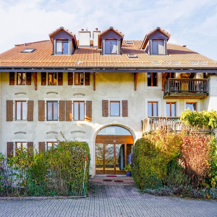 A louer, appartement de 4.5 pièces au rez-de-chaussée - Foto 2