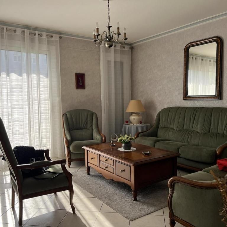 Appartement de type T4 en très bon état général - Photo 1