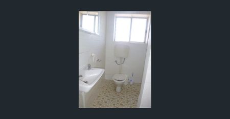 Fully Furnished Unit - Photo 5