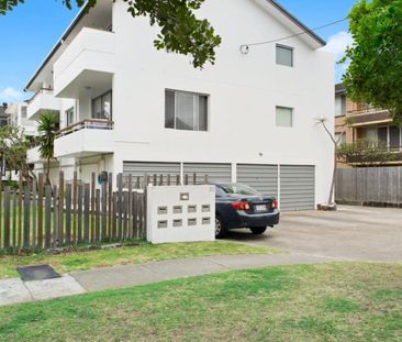 Mermaid Beach - Photo 2