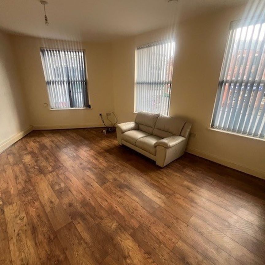 1 bed studio flat to rent in Stamford Street, Ashton Under Lyne, OL6 - Photo 1