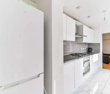 Portland Road, Kingston, KT1 - Photo 2