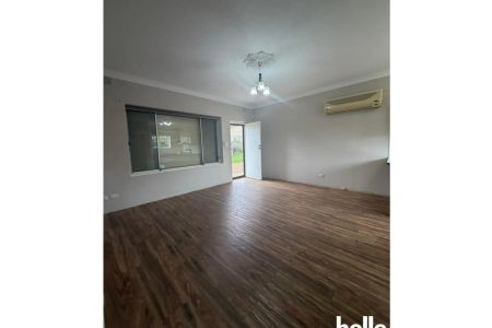 Modern & Spacious 2-Bedroom Unit in a Highly Convenient Location - Photo 5