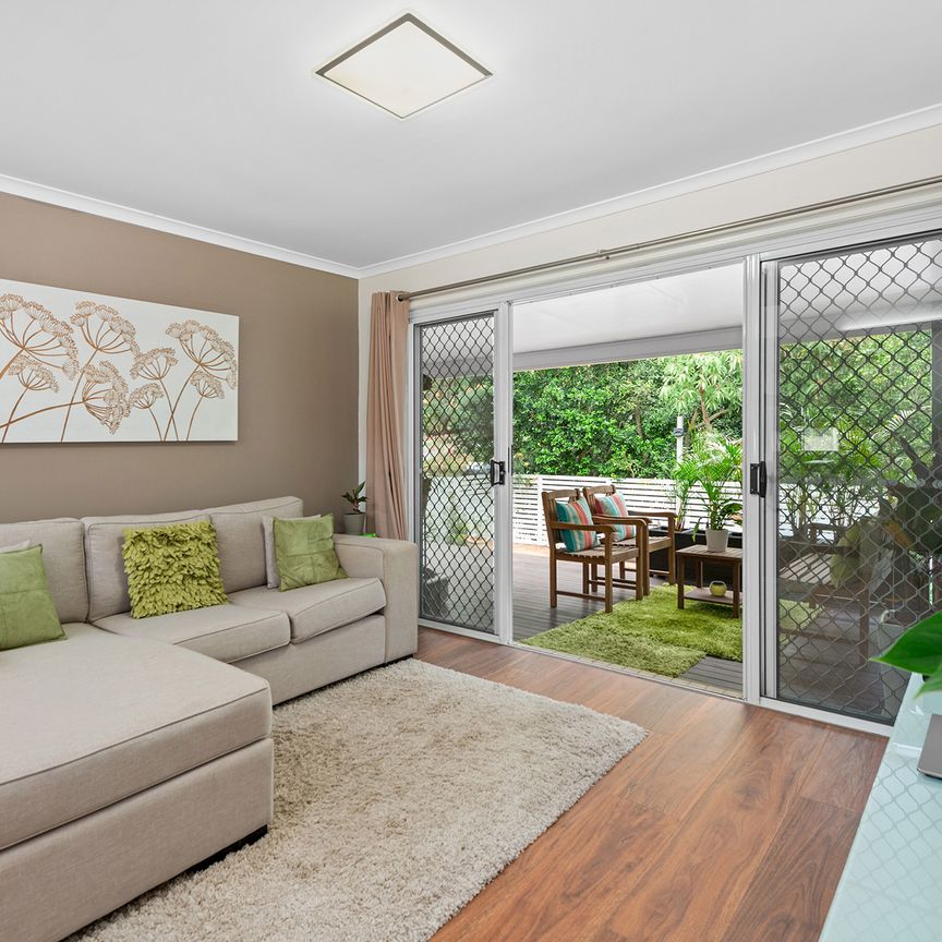 2/95 Strickland Terrace, Graceville QLD 4075 - Townhouse For Rent - $750 | Domain - Photo 1