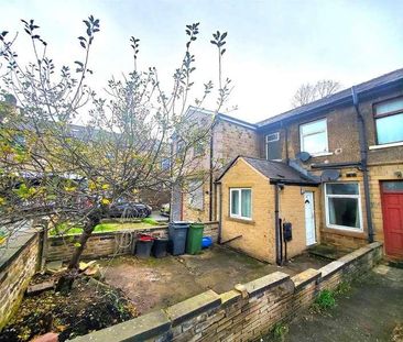 Hall Avenue, Thornton Lodge, Huddersfield, HD1 - Photo 2