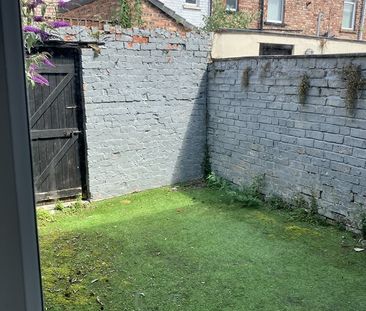 3 Bed End Terrace, Acanthus Road, L13 - Photo 2