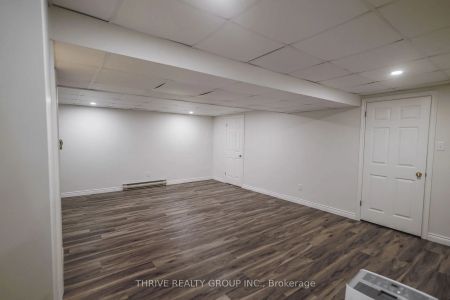 Property For Lease | X9261780 - Photo 5